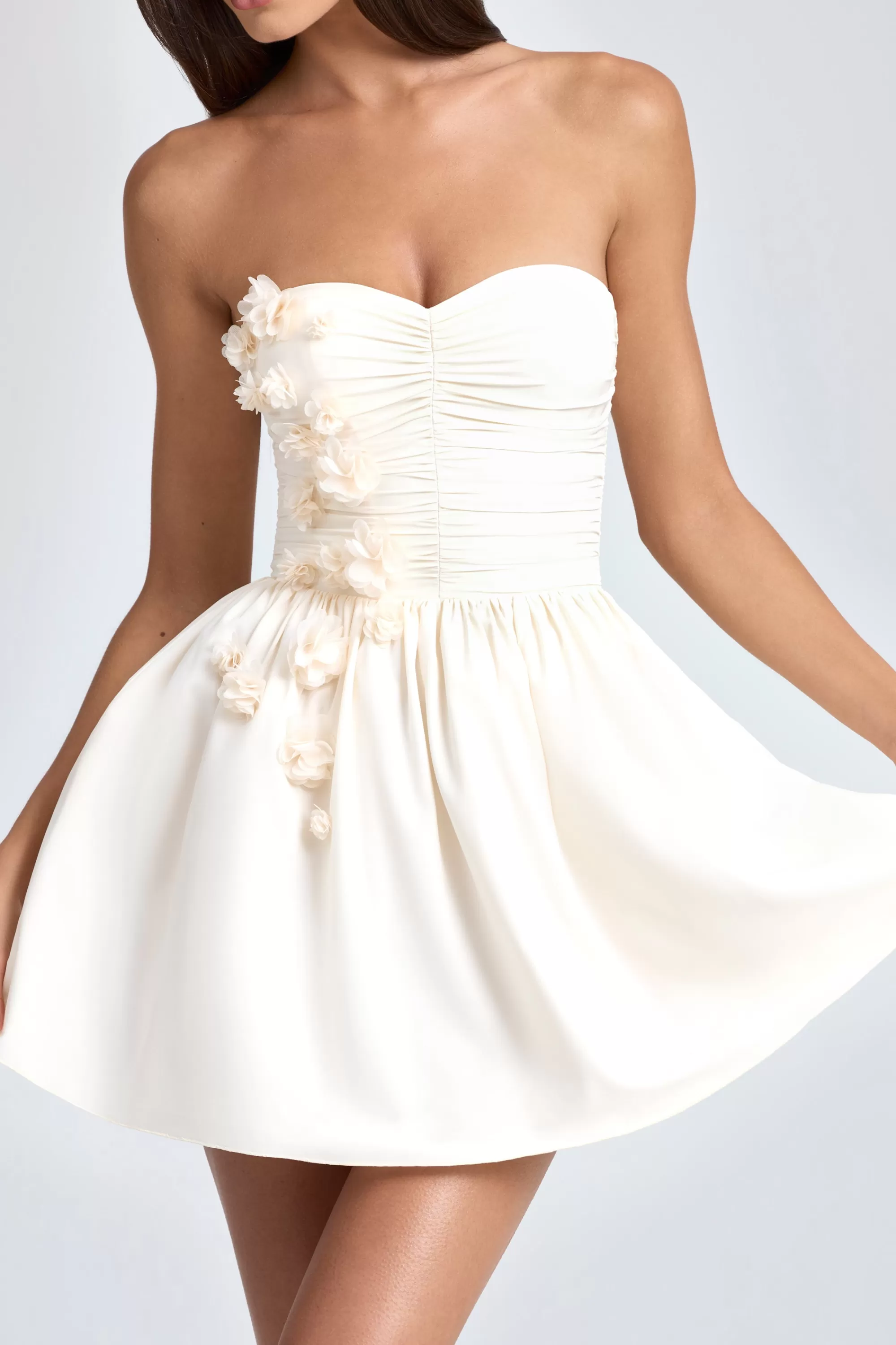 Oh Polly Bandeau Floral-Appliqué Corset Mini Dress in Ivory Store