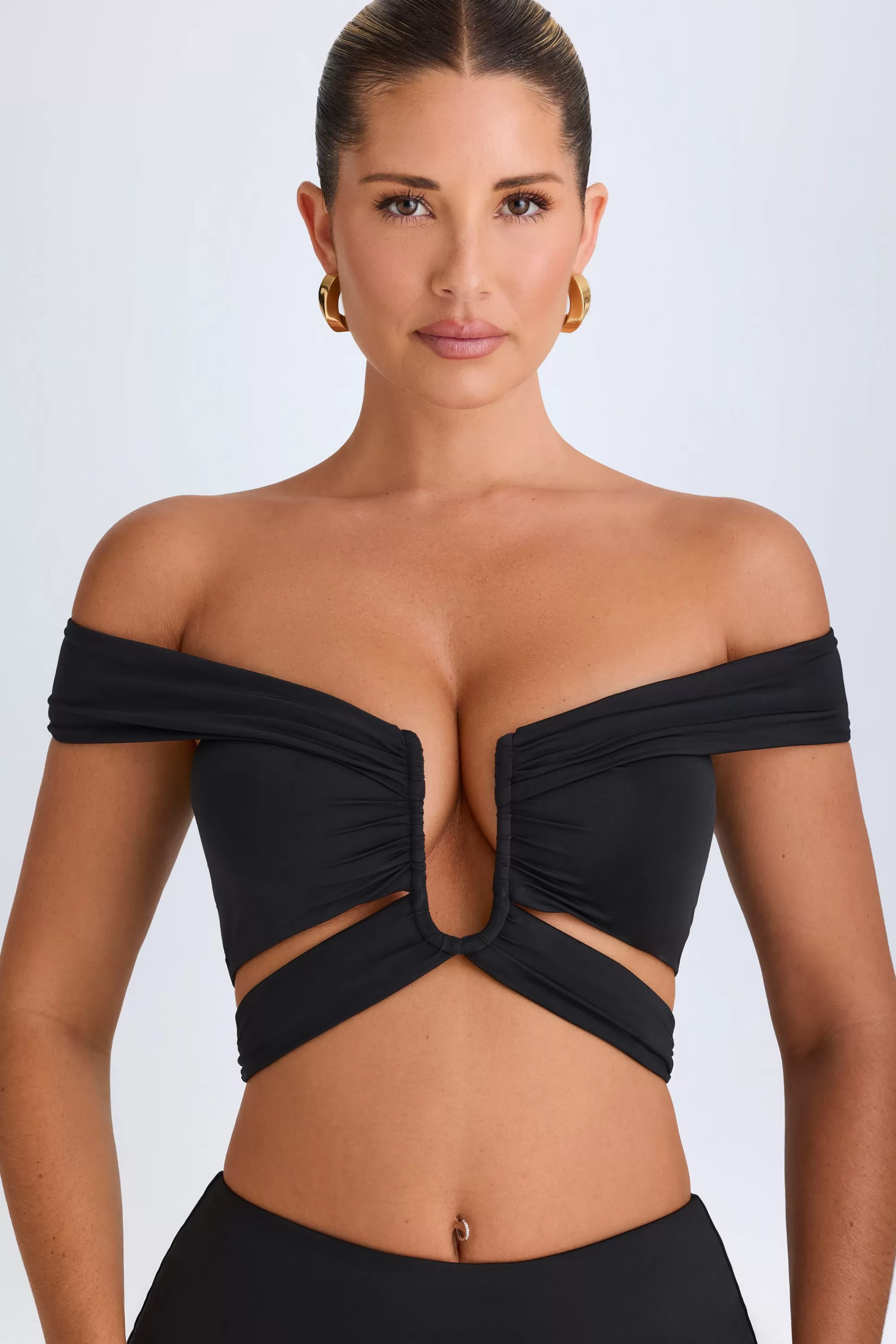 Oh Polly Cut-Out Off-Shoulder Crop Top in Black Store