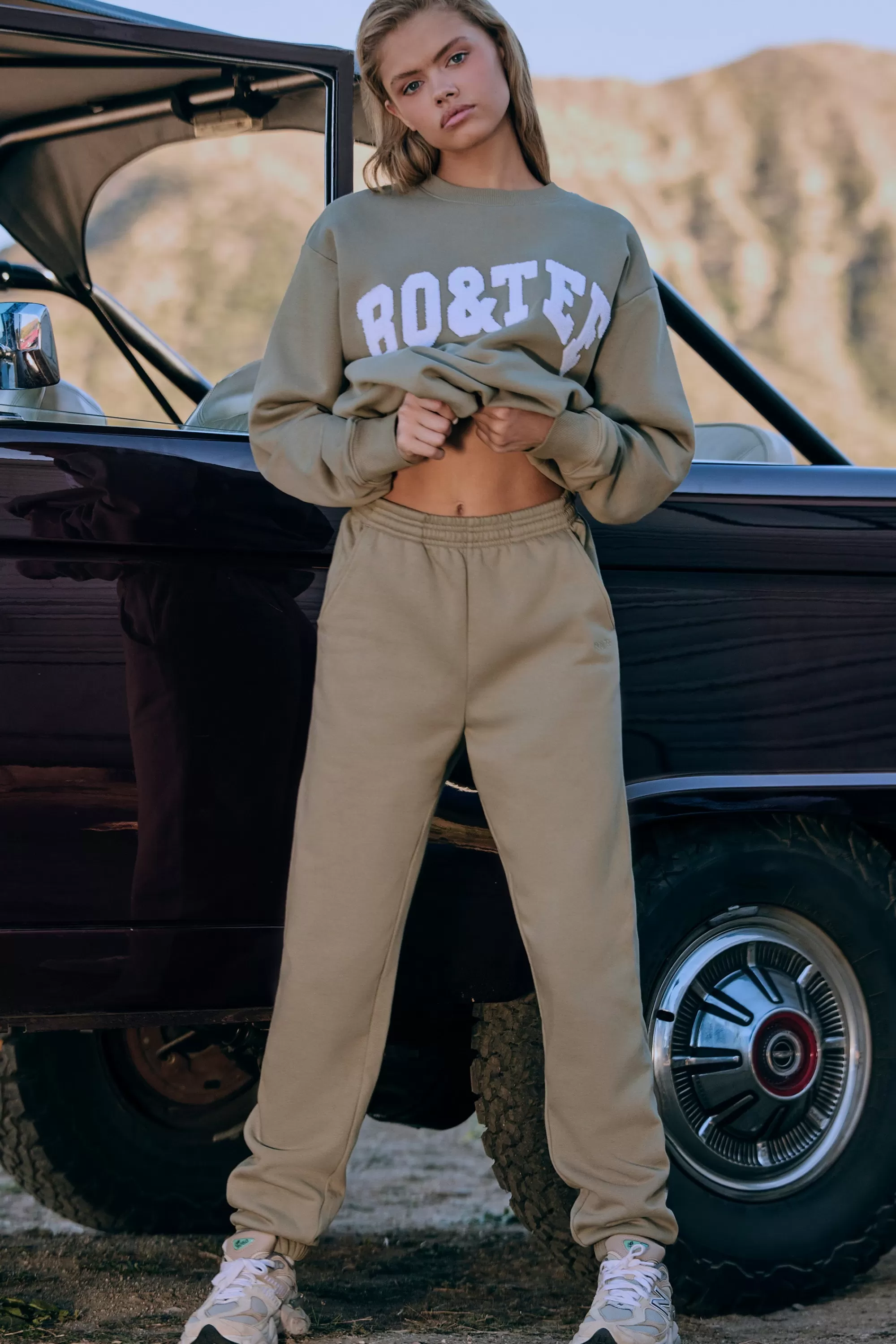 Oh Polly Mid-Rise Joggers in Soft Olive SoftOlive Cheap