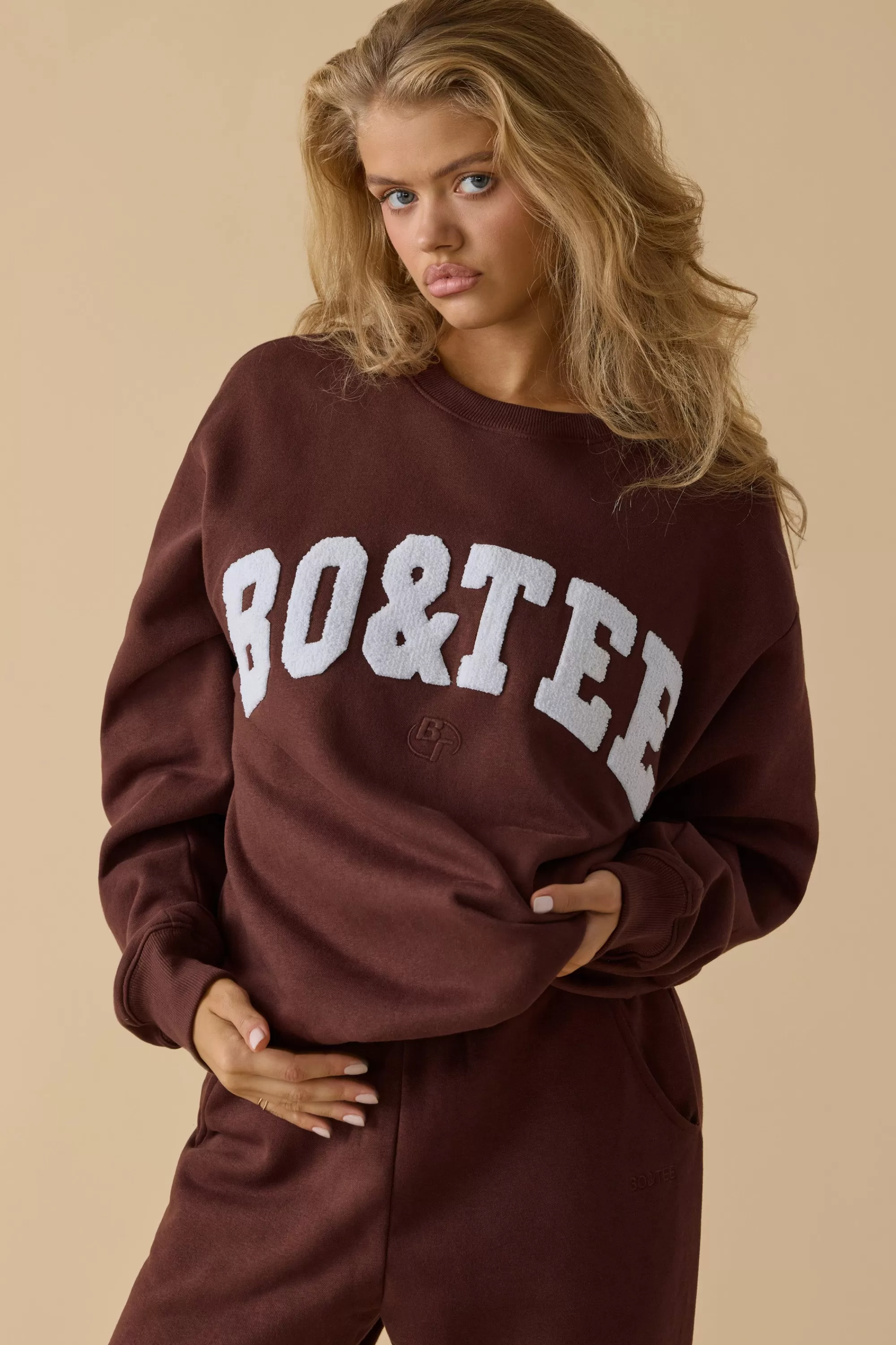 Oh Polly Oversized Crew Neck Sweatshirt in Mahogany Cheap