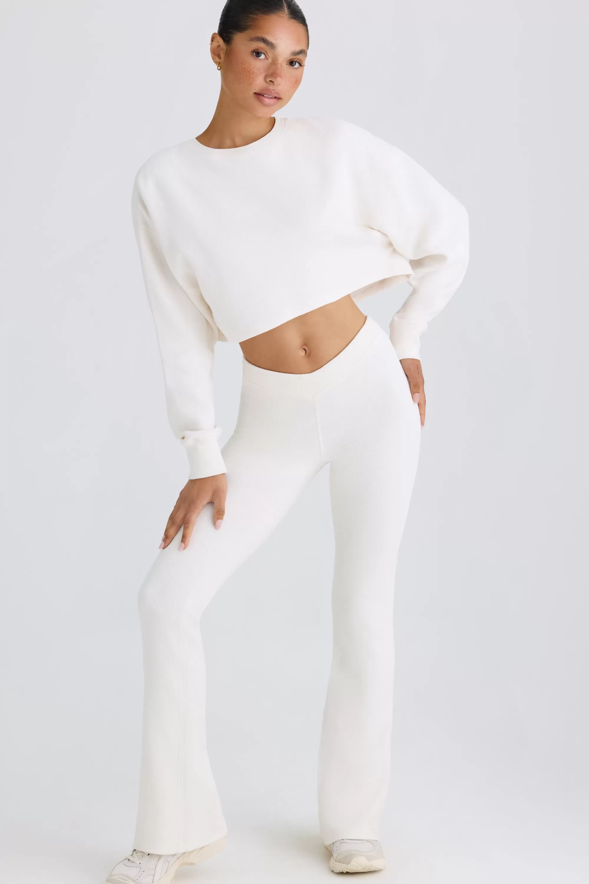 Oh Polly Petite Flared Trousers in White Online