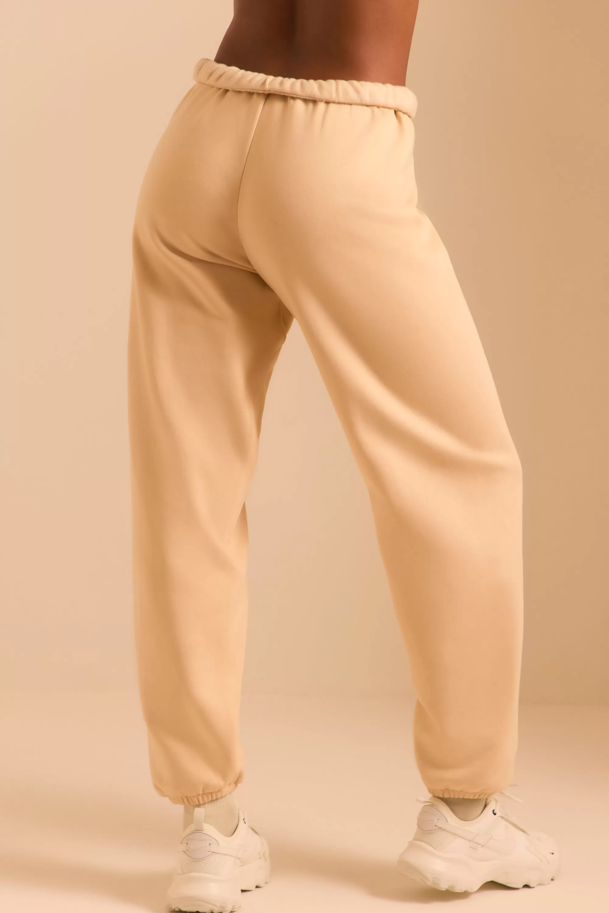 Oh Polly Petite Relaxed Fit Joggers in Sand Fashion