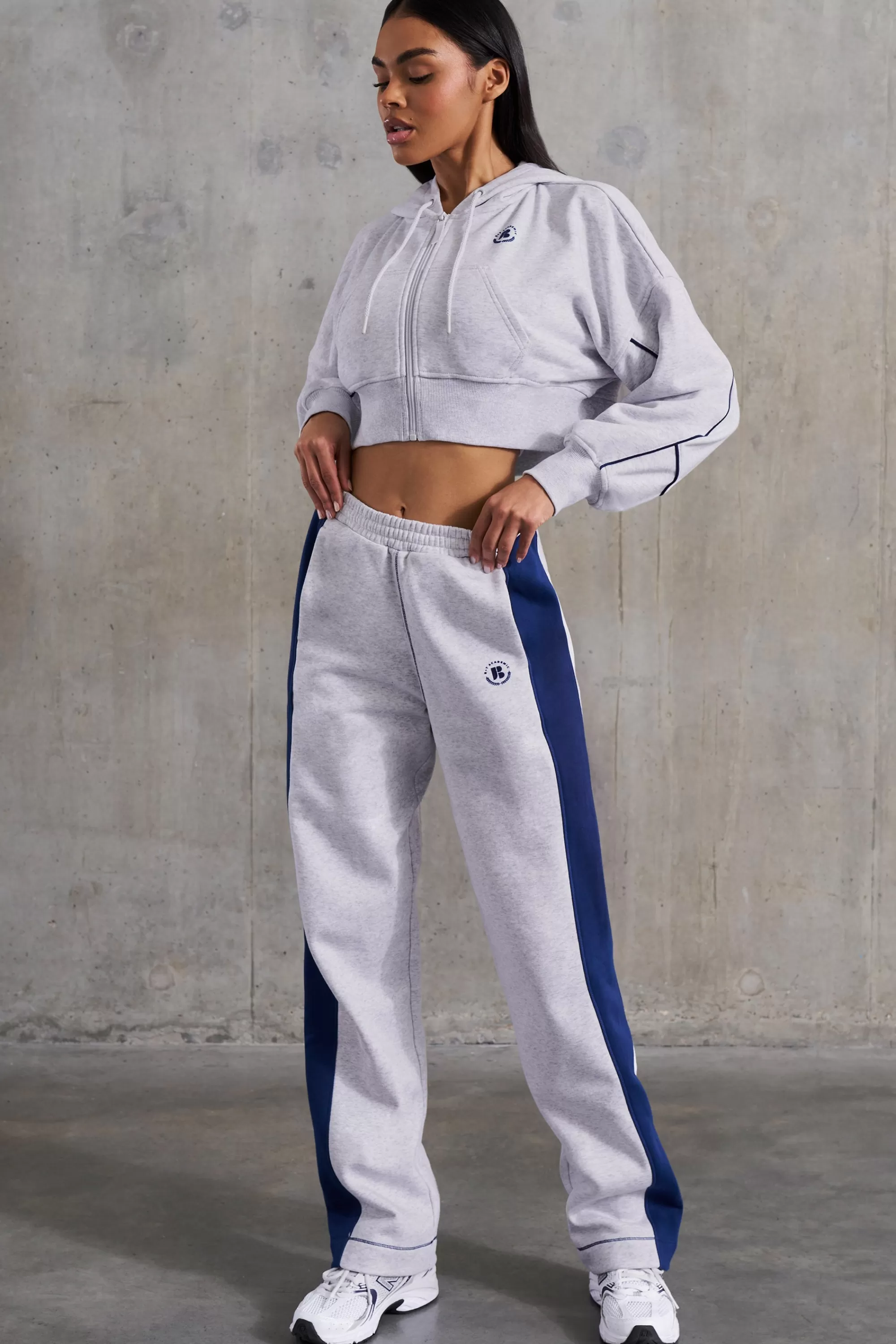 Oh Polly Petite Wide Leg Sweatpants in Heather Grey HeatherGrey Store