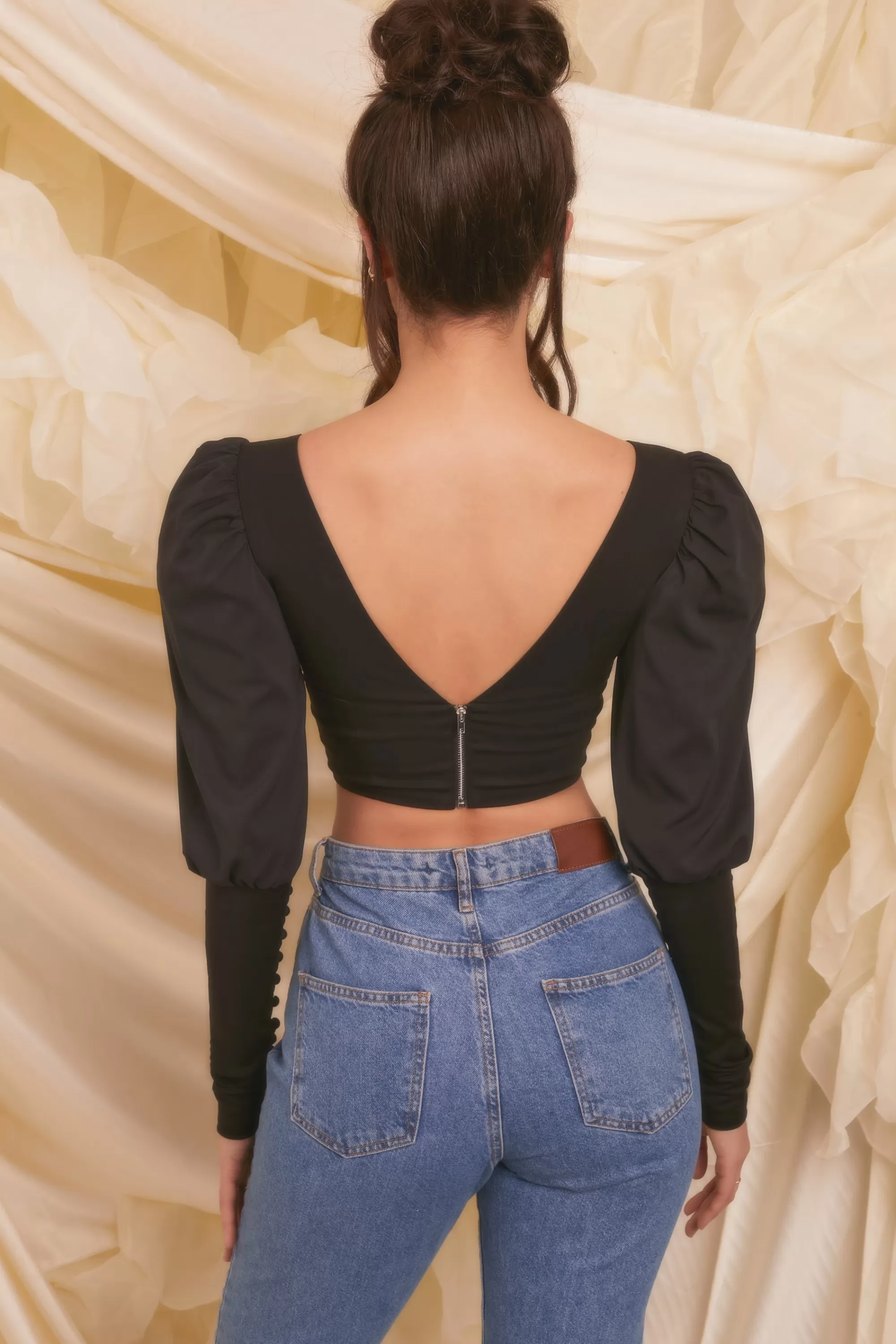 Oh Polly Plunge Neck Puff Sleeve Crop Top in Black Discount