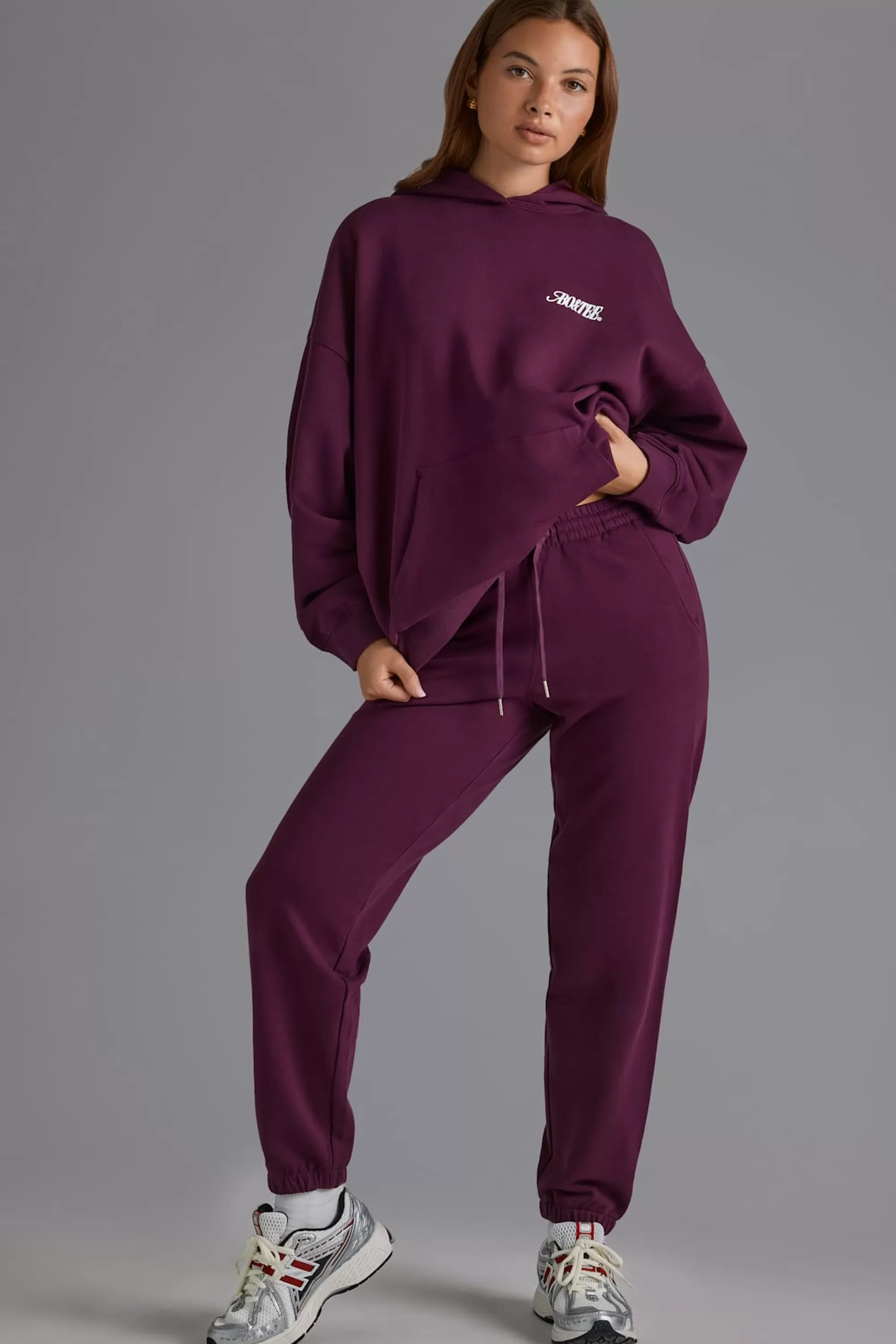 Oh Polly Relaxed Mid-Rise Joggers in Grape Discount