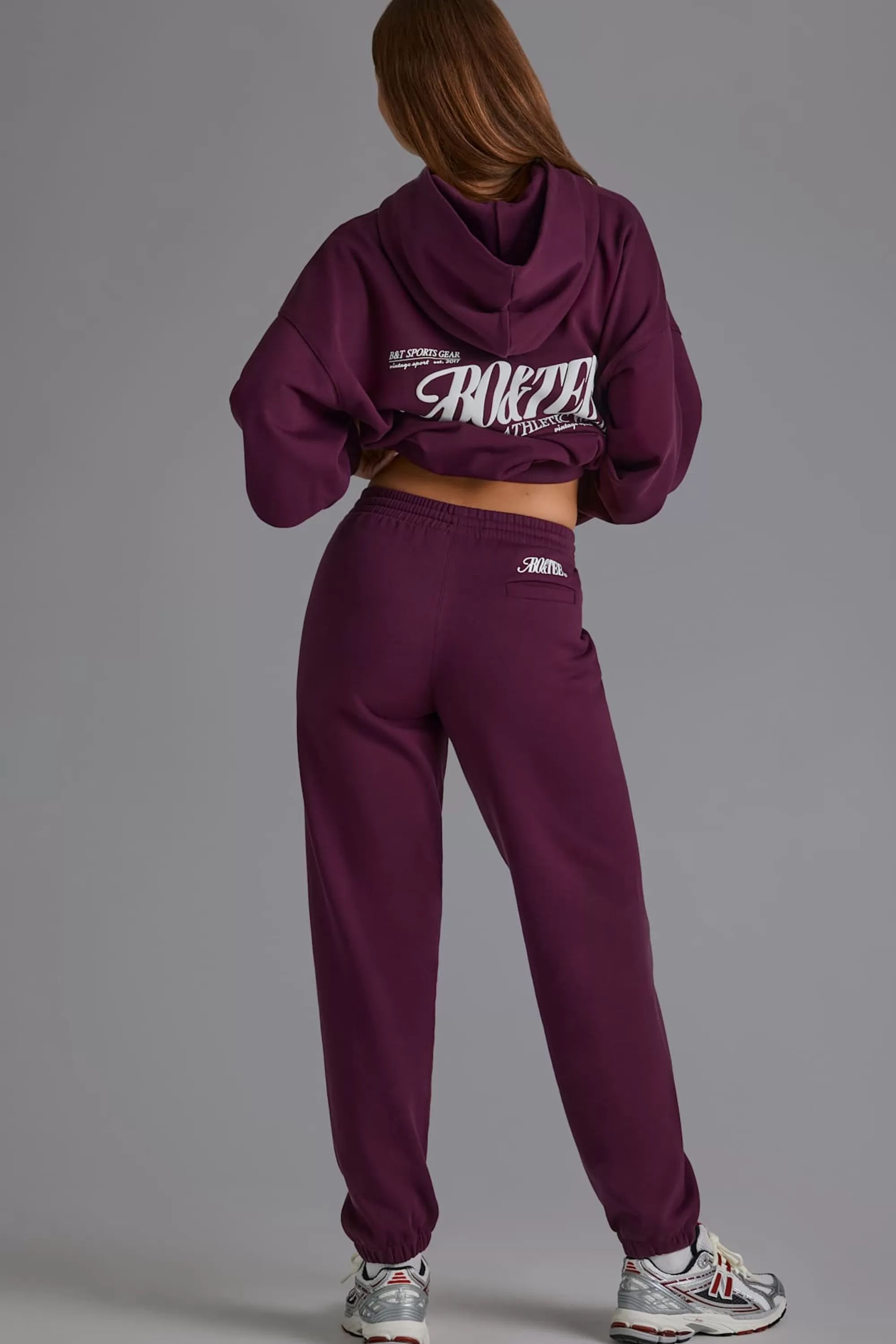 Oh Polly Relaxed Mid-Rise Joggers in Grape Discount