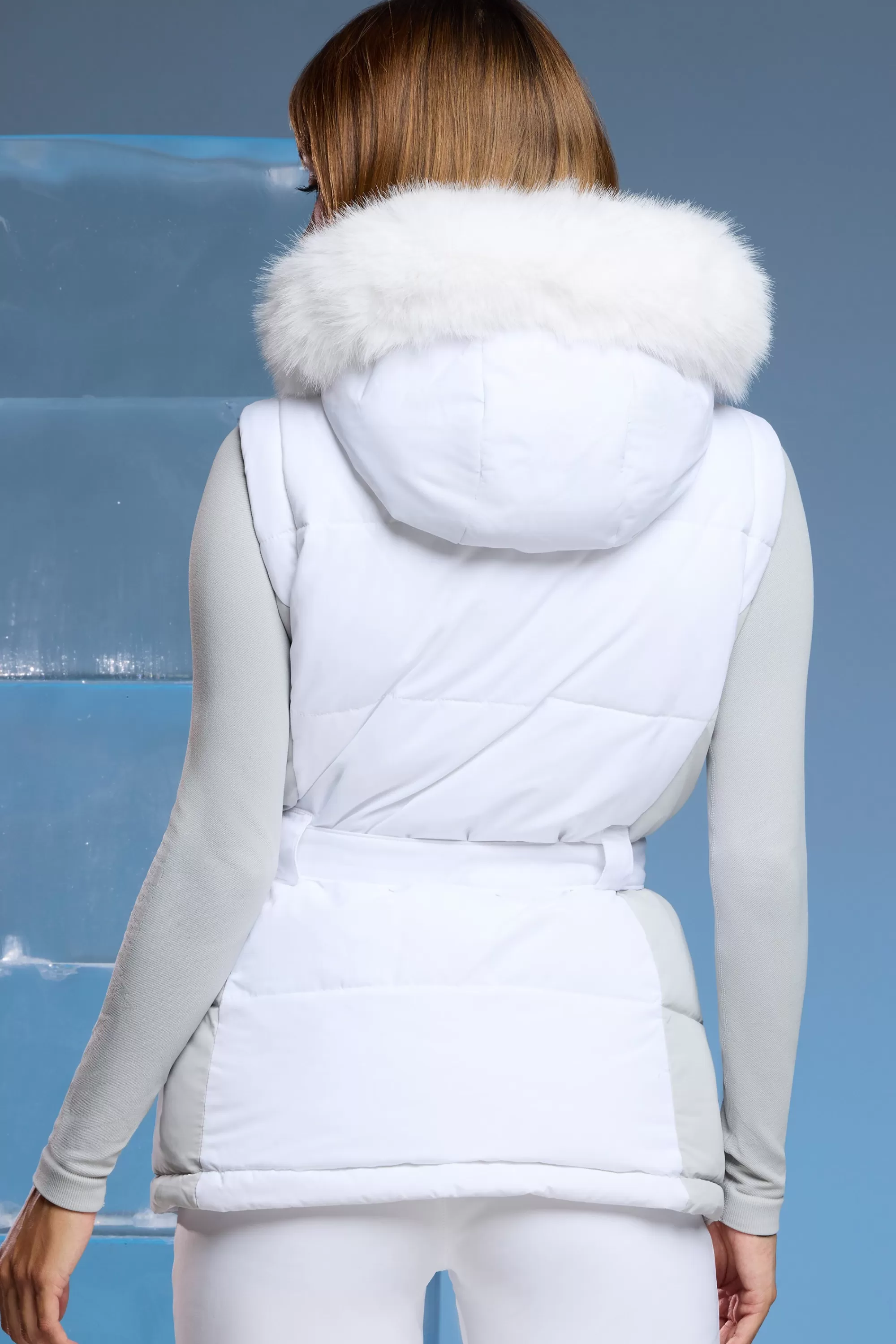 Oh Polly Ski Jacket with Detachable Sleeves in White Outlet