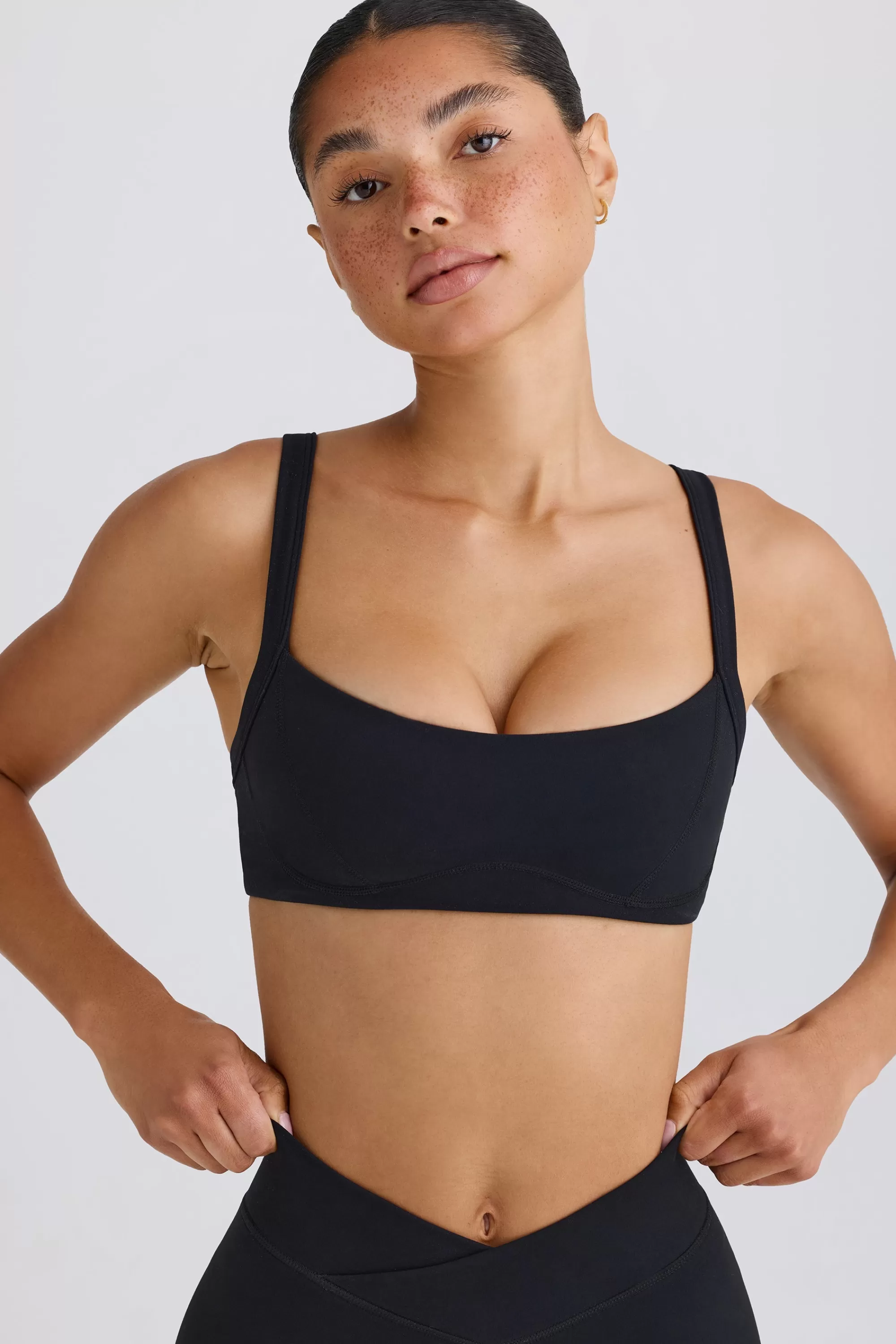 Oh Polly Soft Active Contrast-Trim Sports Bra in Black Online