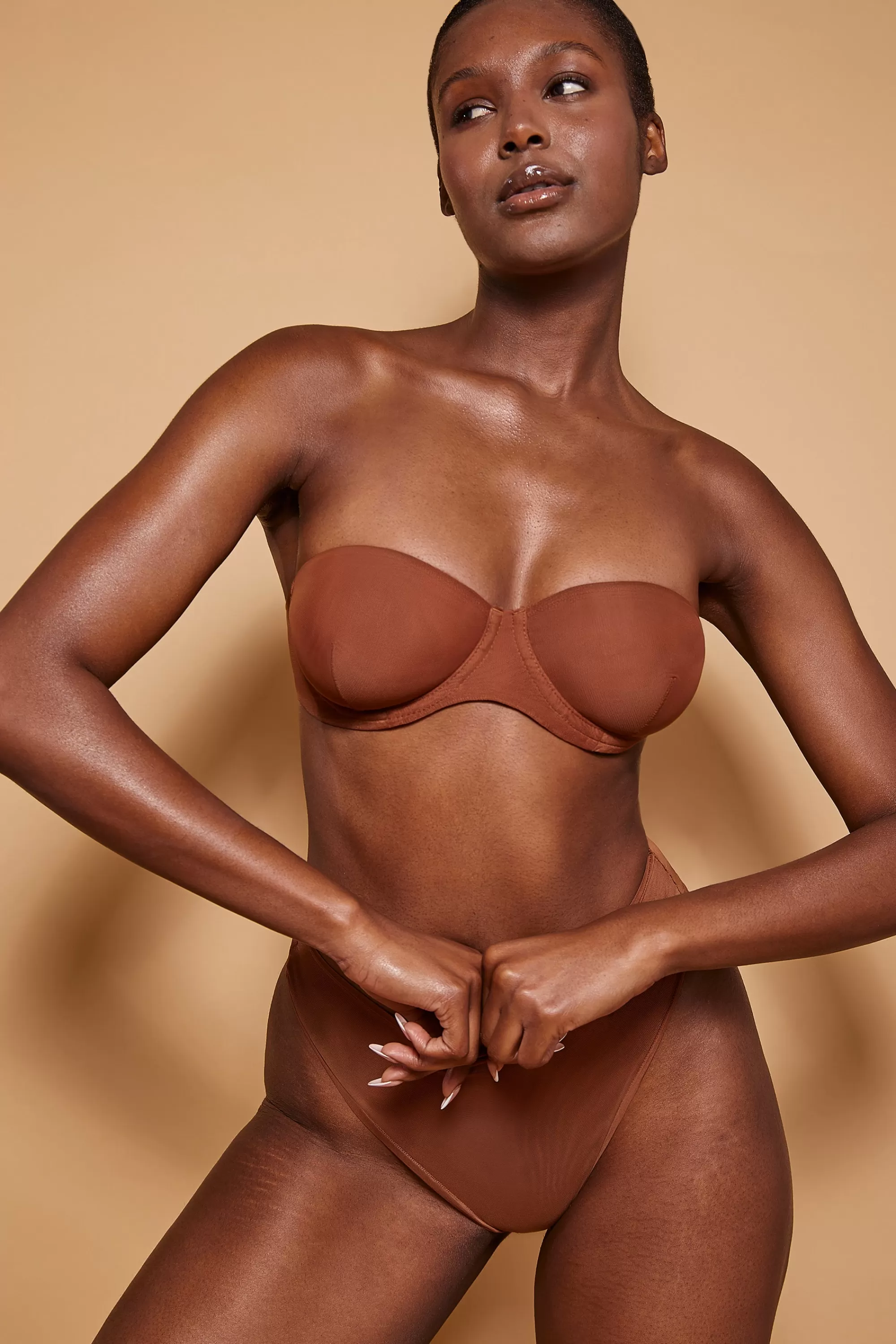 Oh Polly Soft Mesh Strapless Bra in Chestnut Best Sale