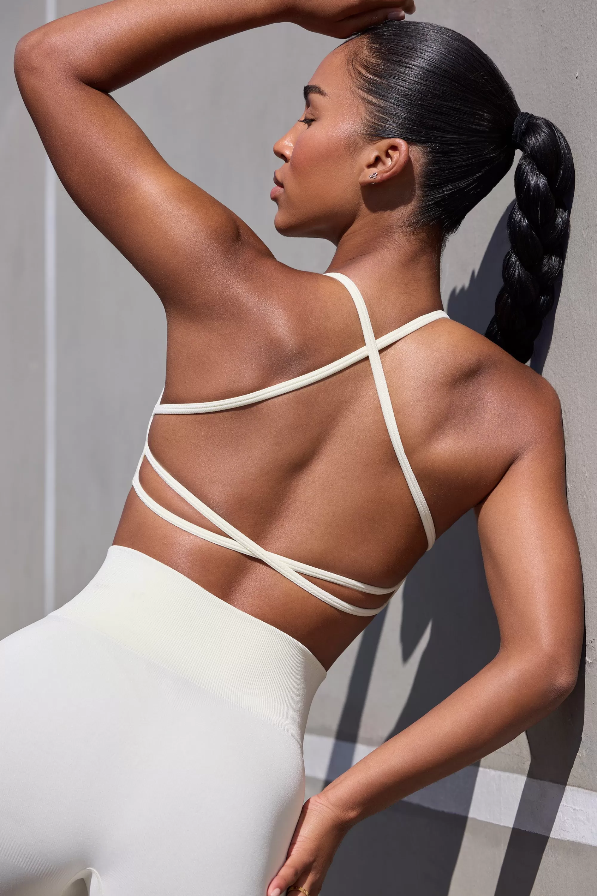 Oh Polly Super Sculpt Seamless Open Back Sports Bra in Eggshell Best