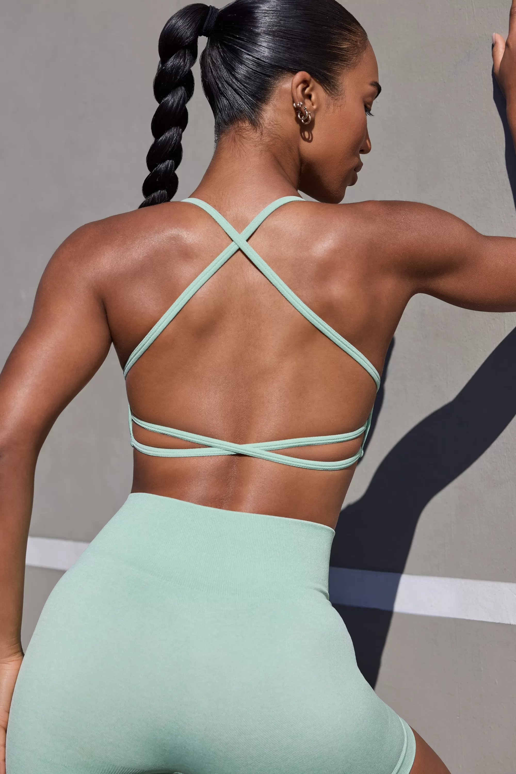 Oh Polly Super Sculpt Seamless Open Back Sports Bra in Pistachio Clearance