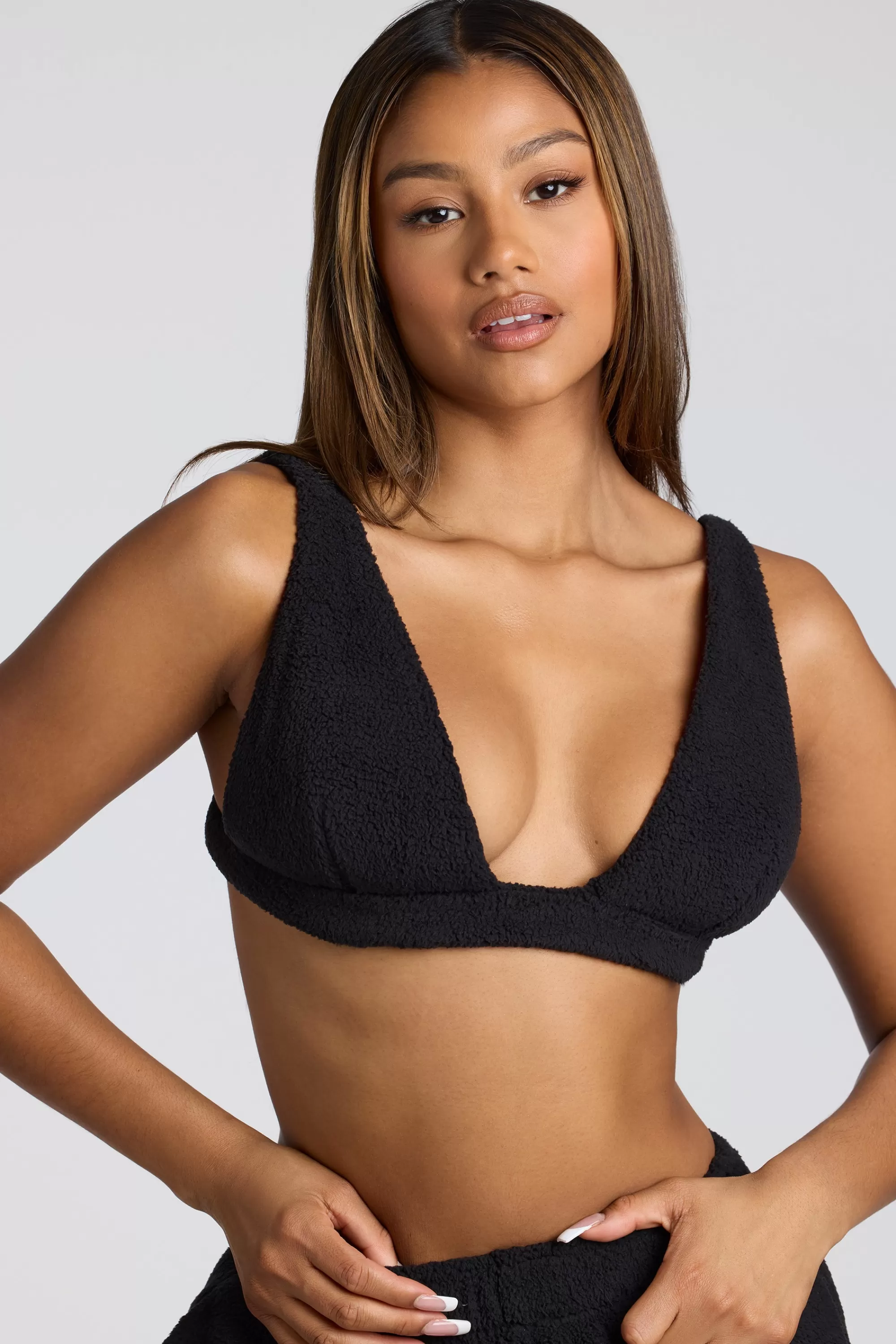 Oh Polly V Neck Fleece Bralette in Black Cheap